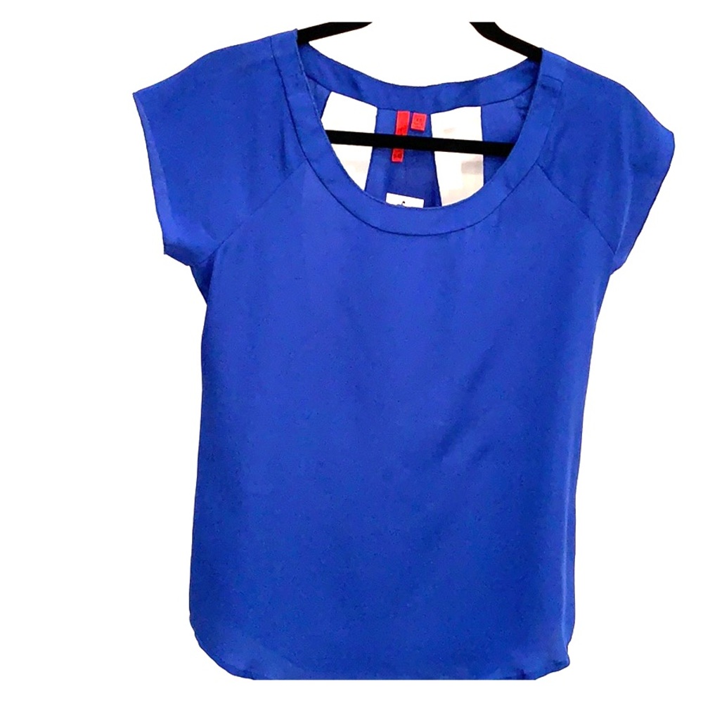 548 Cobalt Blue shirt with Cutout Back. Never Worn